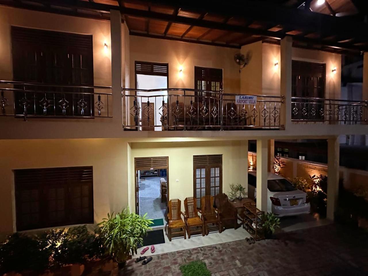 Andiambalama Lahiru Airport Villa المظهر الخارجي الصورة